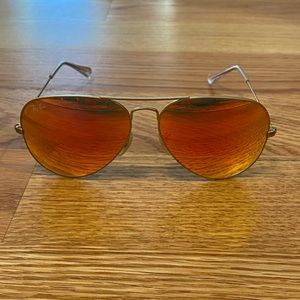 Ray ban aviator sunglasses